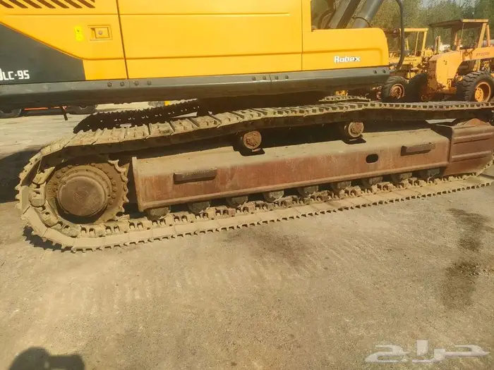 بوكلين حفار Hyundaiموديل Roblex480LC-9Sللبيع 10