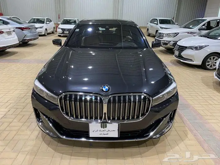 BMW 730i 2022 فل كامل الناغي 0