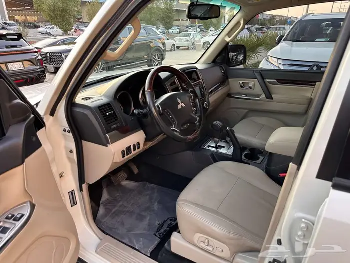 ميتسوبيشي باجيرو 2018 19