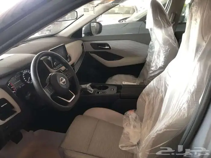 نيسان اكس تريل استاندر5 ركاب بدون دبل 2025 10