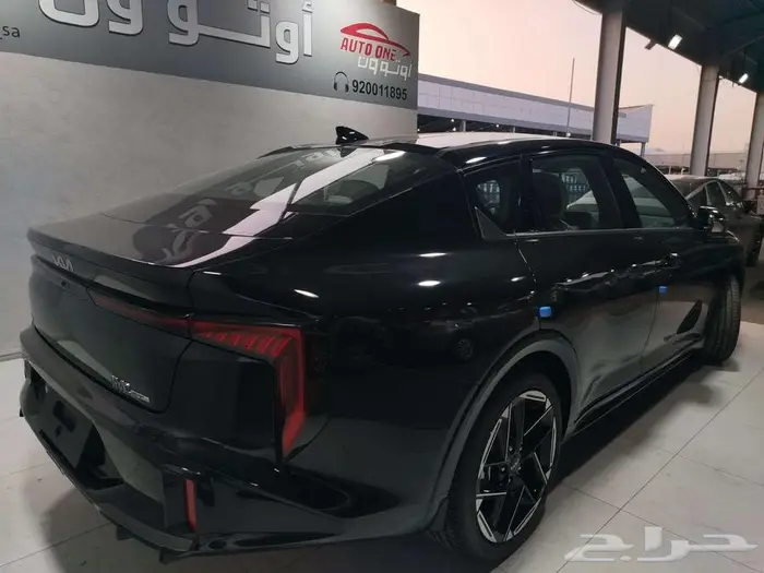 كيا K4 جي تي لاين 2026 8