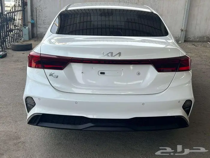 كيا سيراتو 2022 بنزين بطاقه جمركيه وارد كوريا 3