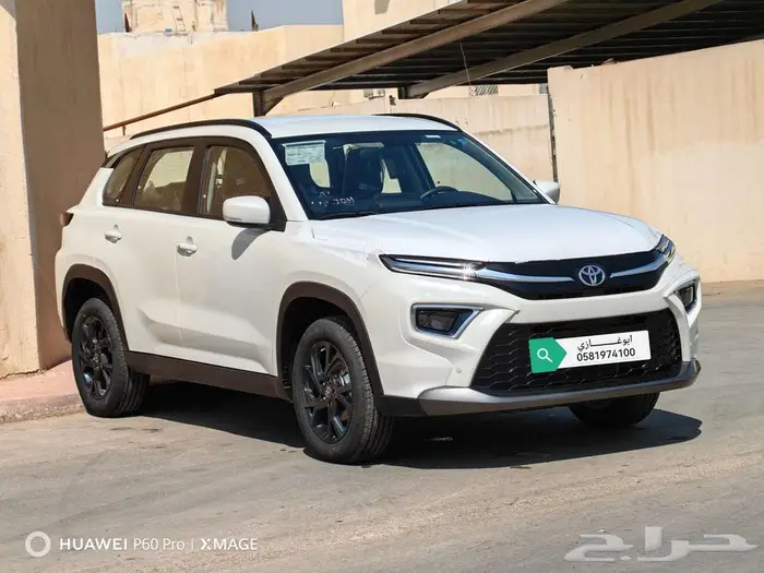تويوتا اوربان كروزرGLموديل 2025 12