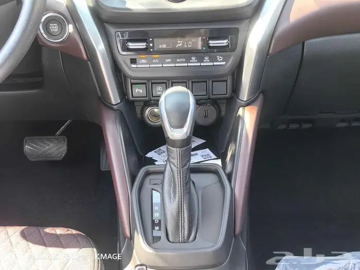 تويوتا اوربان كروزرGLموديل 2025 19