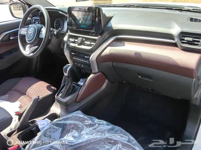 تويوتا اوربان كروزرGLموديل 2025 33