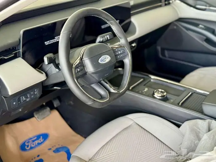 فورد تورس امبيانتي 2026 و ترند 2026 اقل سعر 5