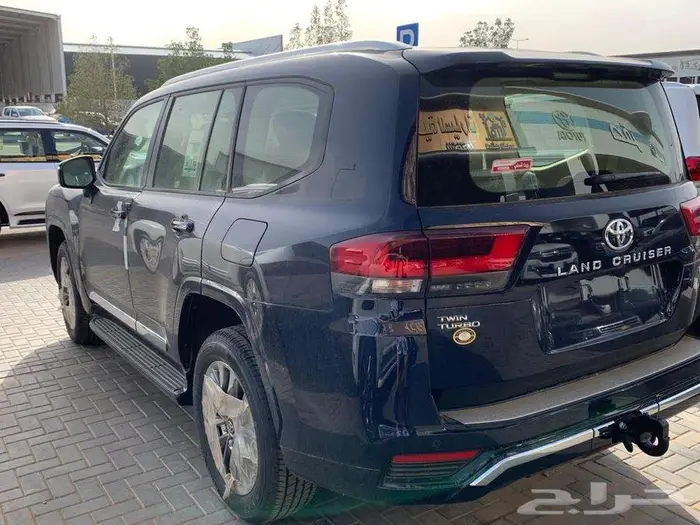 لاندكروزر GXR-رقم 5 سعودي فل كامل 2024 3