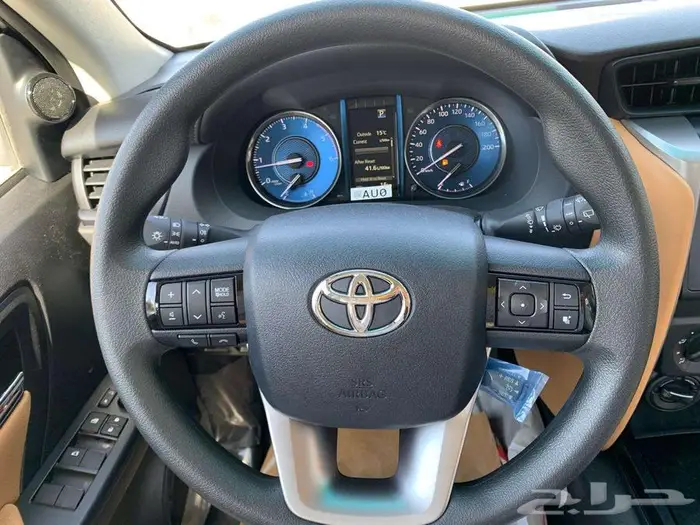 تويوتا فورتشنر GX2 2.4 ديزل دبل 2025 6