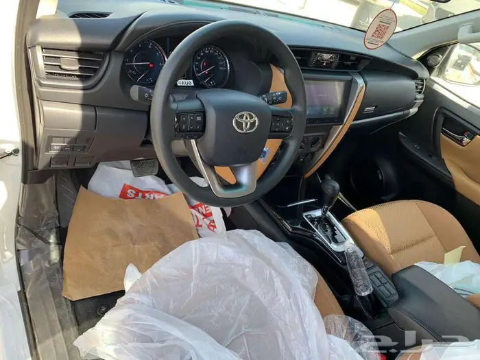 تويوتا فورتشنر GX2 2.4 ديزل دبل 2025 10