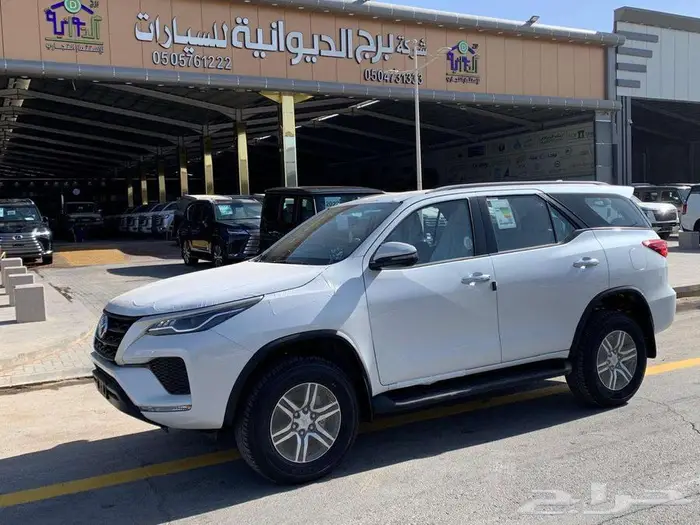 تويوتا فورتشنر GX2 2.4 ديزل دبل 2025 1