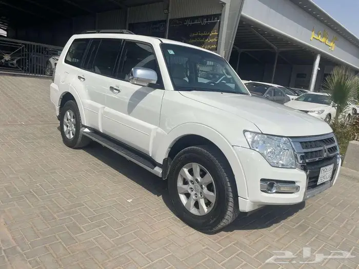 مستوبيشي باجيرو 2020 سعودي محرك 3.5 7