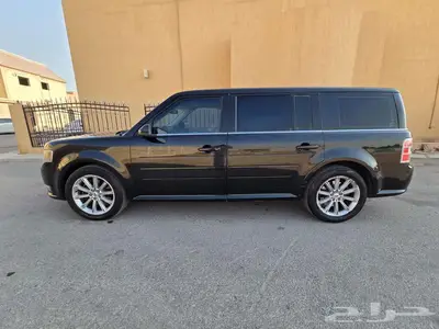 للبيع فورد فلكس 2013 اللون اسود index