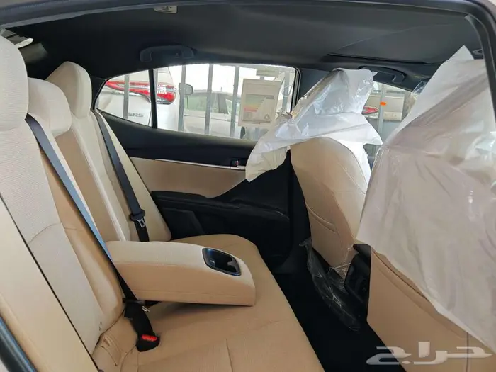 كامري E Plus هايبرد 2025 عرض خاص 116000 شامل الضريبة 14