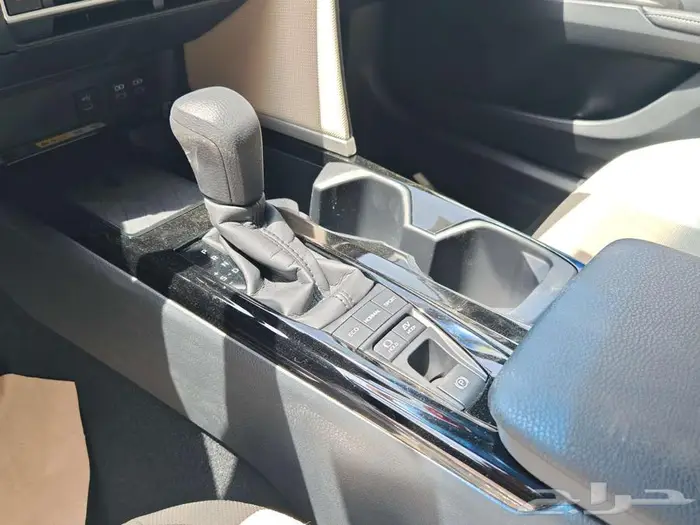 كامري E Plus هايبرد 2025 عرض خاص 116000 شامل الضريبة 6