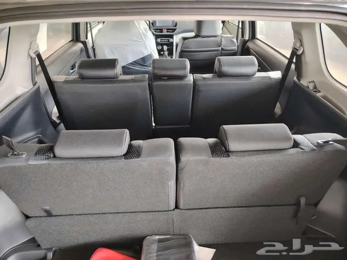 تويوتا فيلوز GLX بنزين 2025 فل كامل لون رصاصي 10