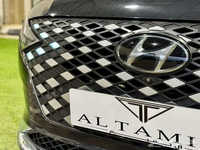 هيونداي ازيرا 2021 - بنزين فل بدون فتحة 11