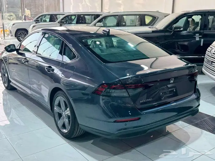 هوندا اكورد نص فل موديل 2025 EX 4