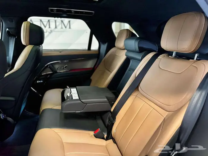 رنج روفر سبورت 2024 فل كامل 6 سلندر 17