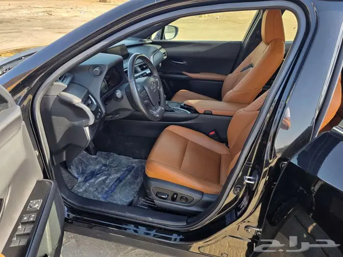 للبيع لكزس UX 200 BB شبه وكاله 2022 6