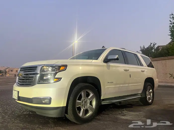 2015 شفروليه تاهو LTZ مخزن 10