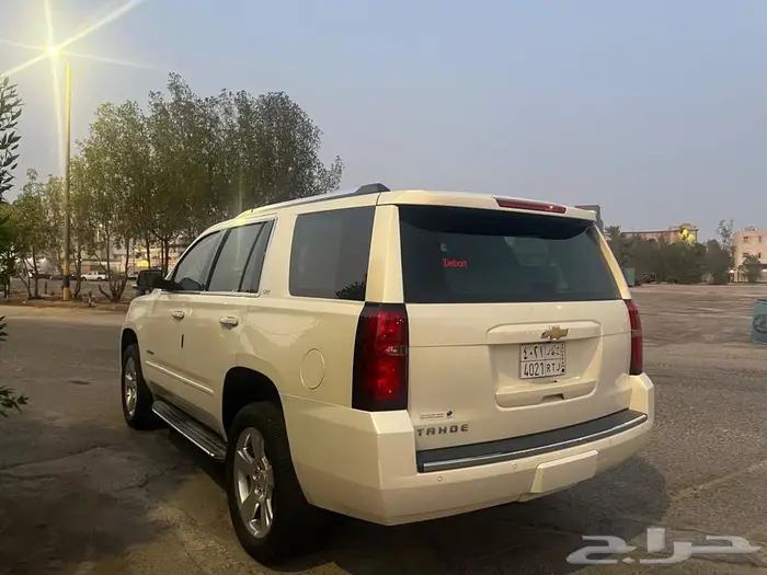 2015 شفروليه تاهو LTZ مخزن 13