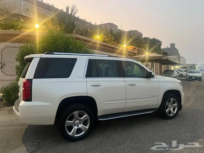 2015 شفروليه تاهو LTZ مخزن 7