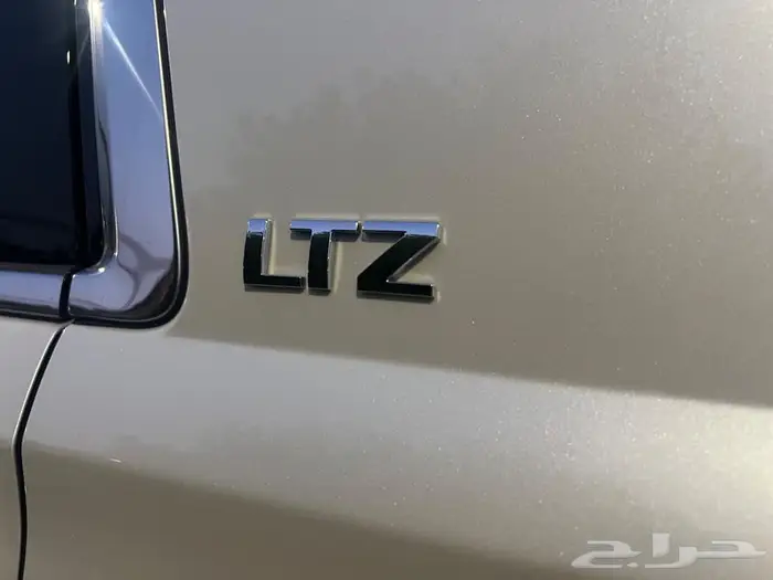 2015 شفروليه تاهو LTZ مخزن 24