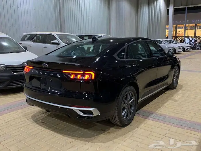 فورد تورس امبيانتي اصفار اسود 2026 ( اسعار مناسبة ) 3