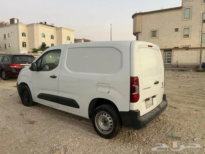 2023 بيجو بارتنر ديزل 7