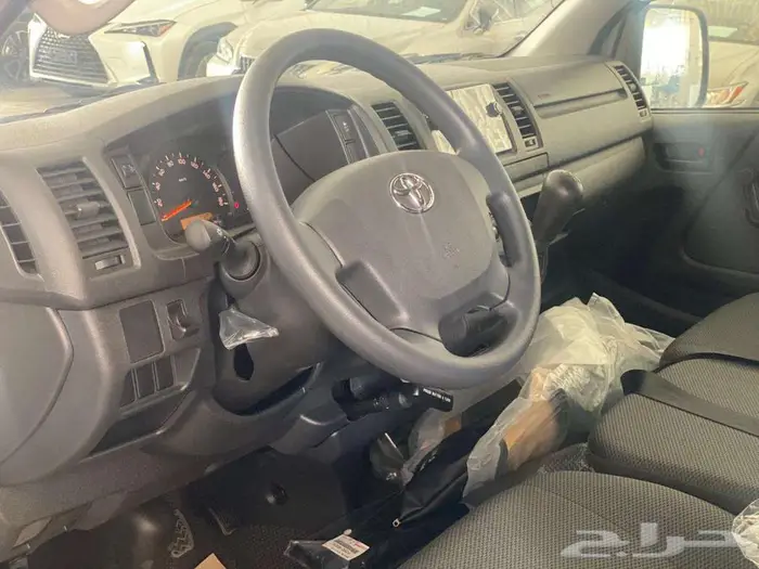 تويوتا هايس فان بضاعه بنزين سقف منخفض 2025 - خليجي 14