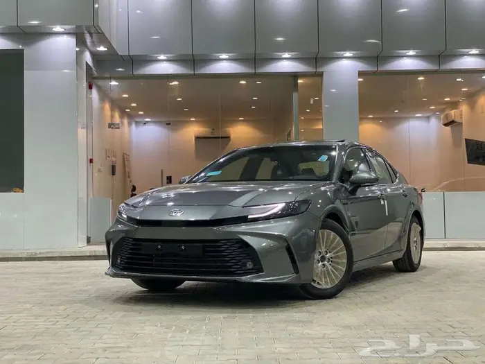 تويوتا كامري E PLUS هايبرد 2025 - أقل سعر 2