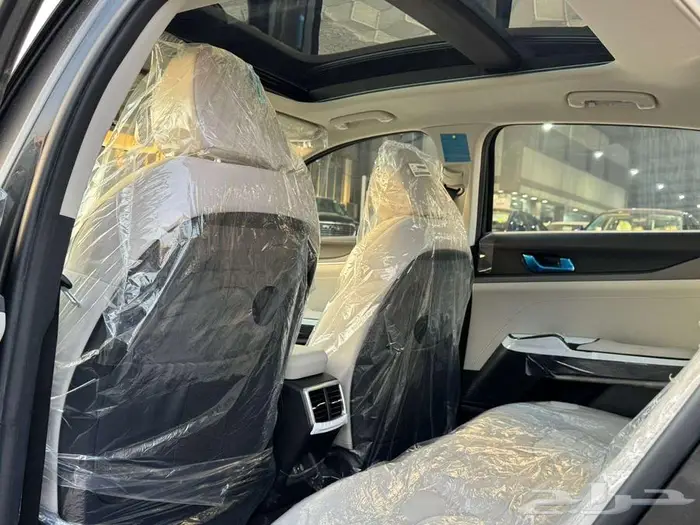 كيا كي 5 نص فل GLS موديل 2026 9