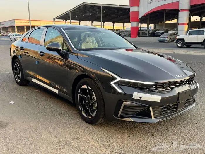 كيا كي 5 نص فل GLS موديل 2026 4