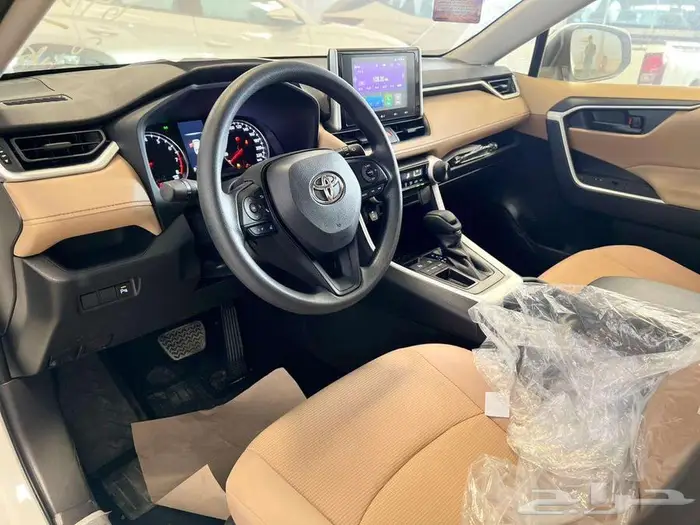 تويوتا راف فور ستاندر دبل وبدون دبل 2025 19