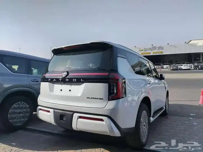 نيسان باترول بلاتينيوم 6 سلندر تنفس طبيعي كاش و تقسيط 2