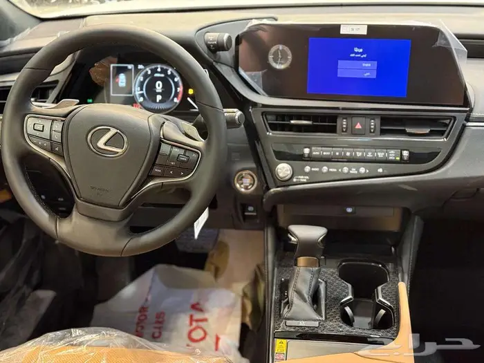لكزس ES250 AA سعودي 2025 قسطها بداية من 2618 ريال 4