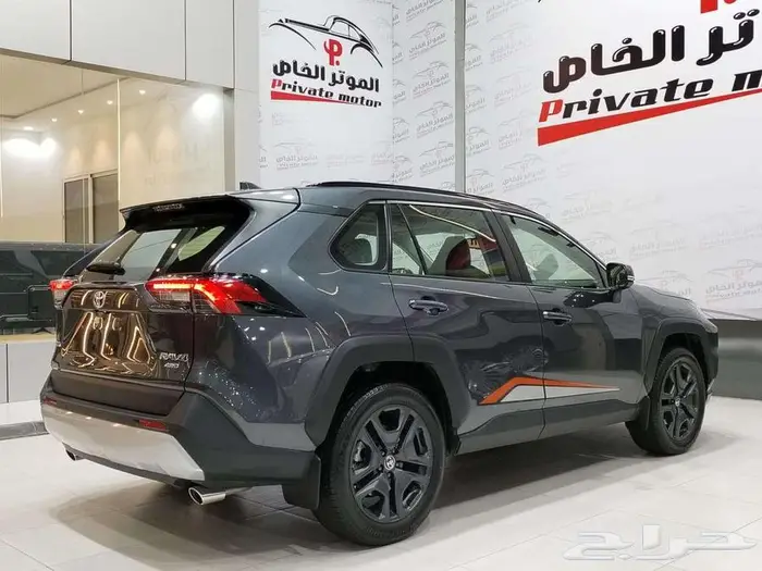 تويوتا راف فور 2022 فل كامل ( اعلي فئه ) 5