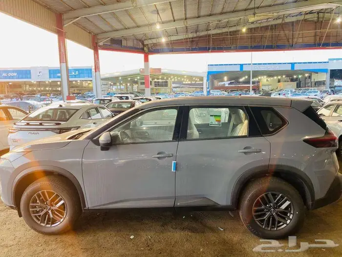 نيسان اكس تريل 7 مقاعد دفع امامي S 2025 (كاش   اقساط ) عرض 34