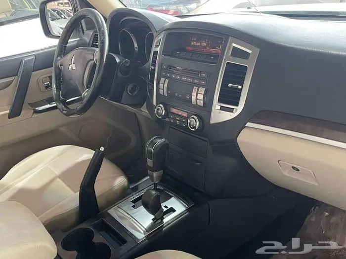 باجيرو 2015 11