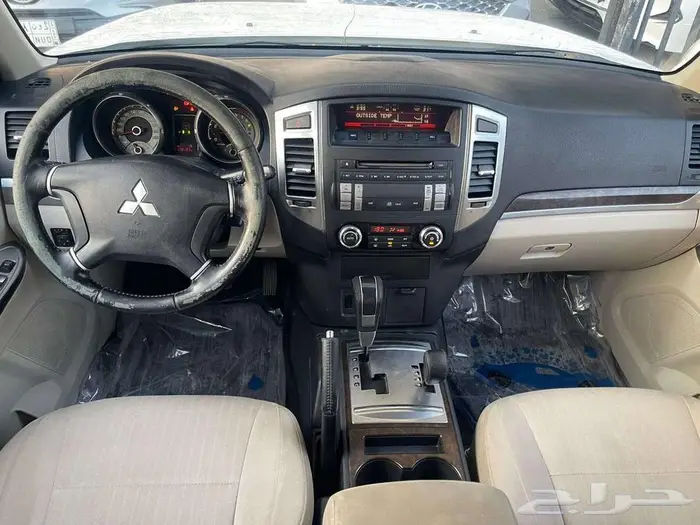 باجيرو 2015 15