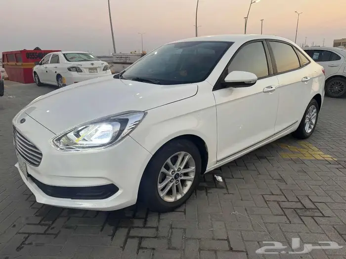 فورد اسكورت 2020 1