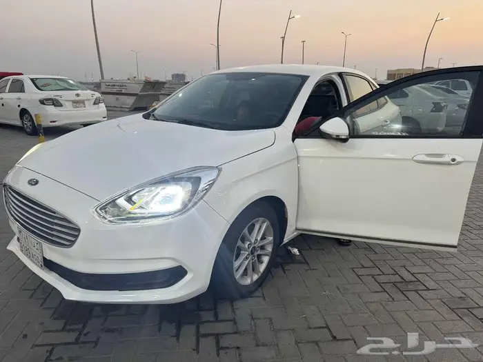 فورد اسكورت 2020 5