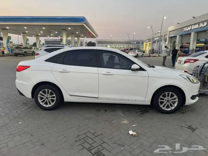 فورد اسكورت 2020 3