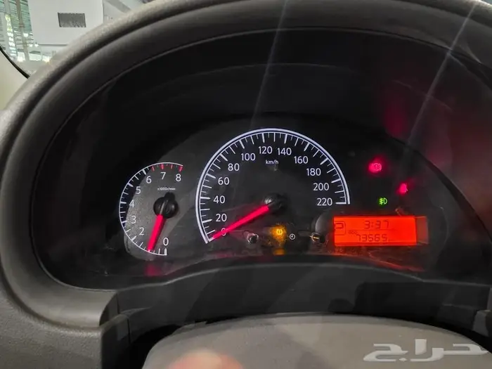 نيسان صني 2023 فل (( تم البيع )) 13