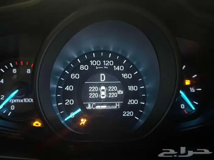 فورد اسكورت 2020 17