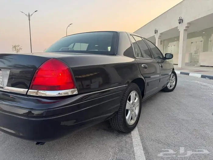 فورد فكتوريا 2011 توكيلات الجزيرة 4