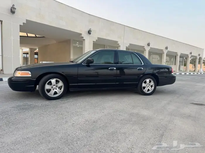 فورد فكتوريا 2011 توكيلات الجزيرة 10