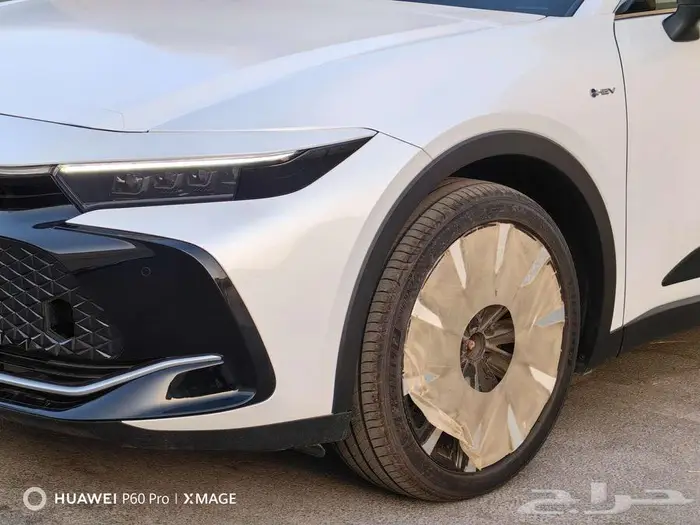 تويوتا كراون ماجستا موديل 2025 30