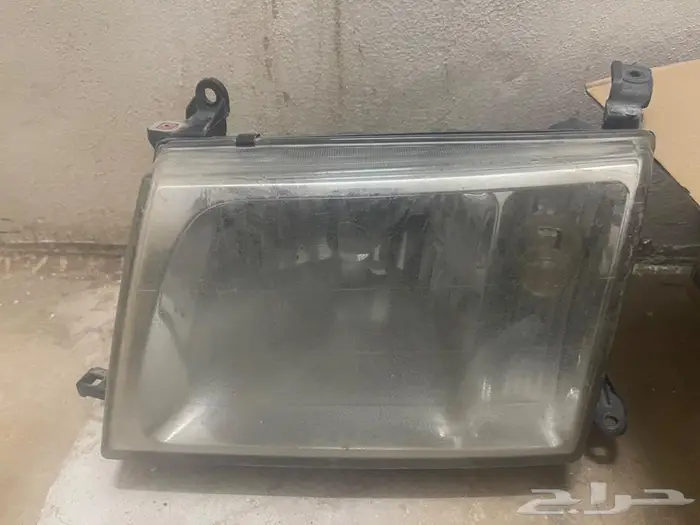 للبيع انوار وسطيات جيب 2005 وانوار زينه 2006 وديكورات أبواب 12