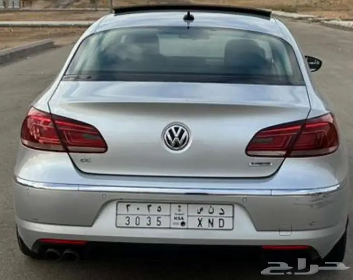 سيارة فولكس فاجن 1